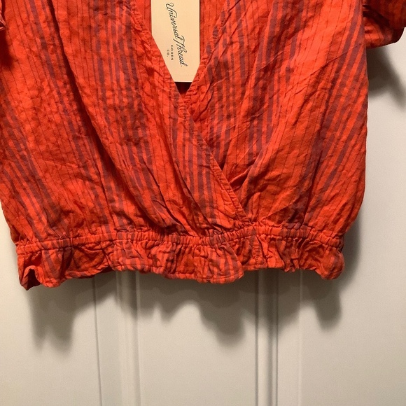 Universal Thread| 100 Cotton Wmns Medium Flutter Sleeves Faux Wrap Crop Top NWT - Picture 3 of 8